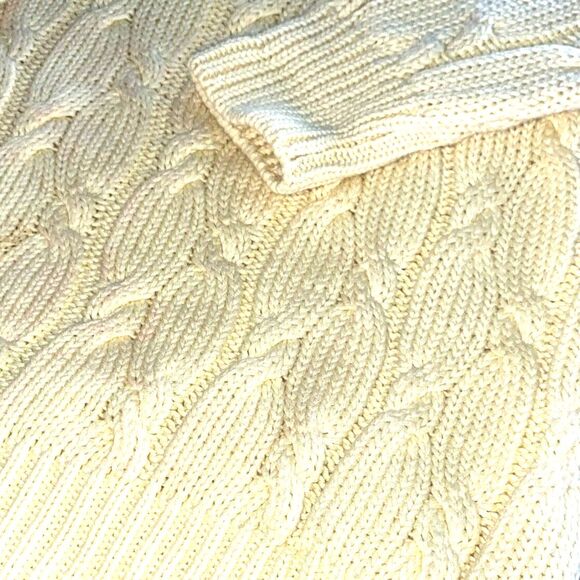 Men’s Westport Bay Yellow Cable Knit Sweater Medium - Picture 2 of 5